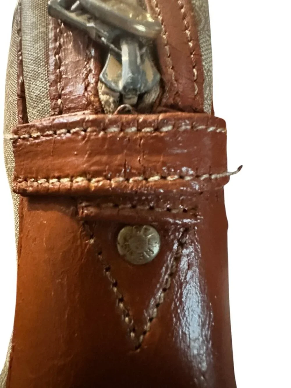 Authentic Vintage Celine Vintage Crossbody Bag w/Damage - Picture 6 of 14